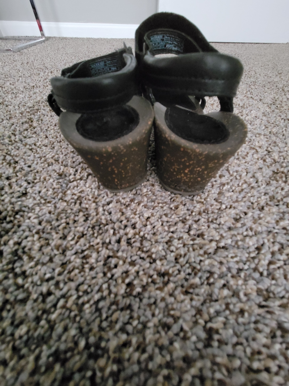 Teva Women's Black Leather Slingback Sandals - Picture 9 of 12